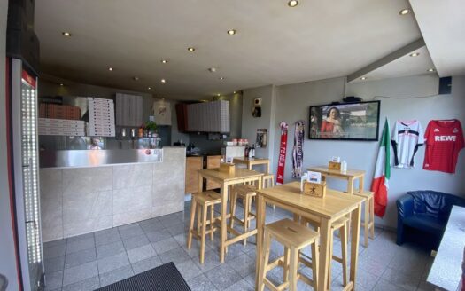 Stilvolles Haus mit sechs Zimmern + Gewerbeeinheit in Köln