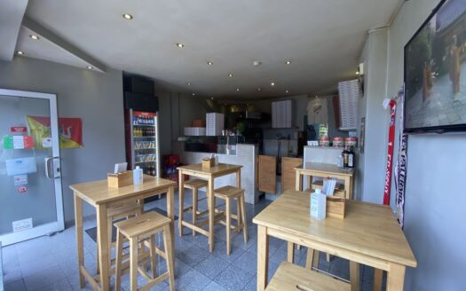 Stilvolles Haus mit sechs Zimmern + Gewerbeeinheit in Köln