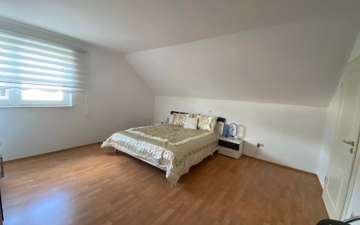 Doppelhaushaushälfte für Große Familie